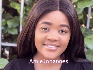 AmieJohannes Just Amateurs