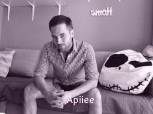 Apiiee Just Amateurs