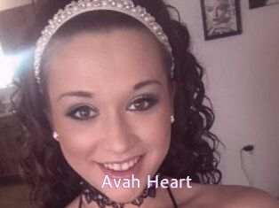 Avah_Heart
