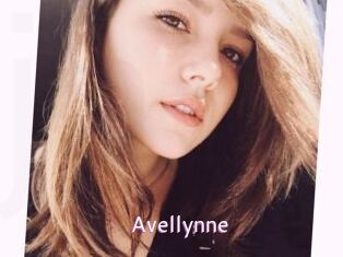 Avellynne Just Amateurs