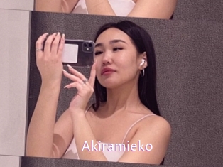 Akiramieko