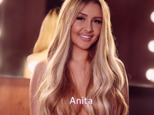 anita Just Amateurs