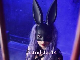 astridstar44 Just Amateurs