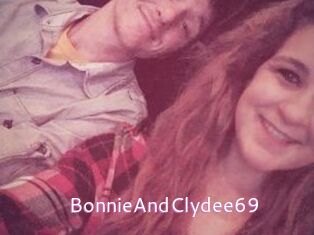 BonnieAndClydee69 Just Amateurs