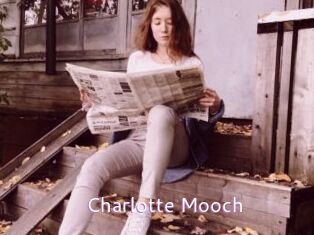 Charlotte_Mooch