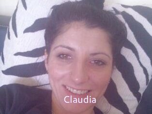 Claudia Just Amateurs