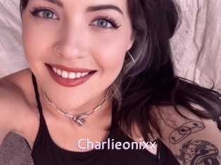 Charlieonixx
