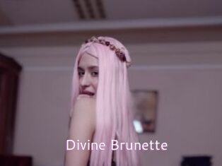 Divine_Brunette