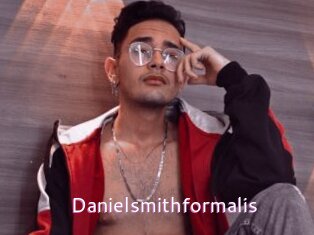 Danielsmithformalis