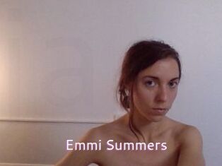 Emmi_Summers