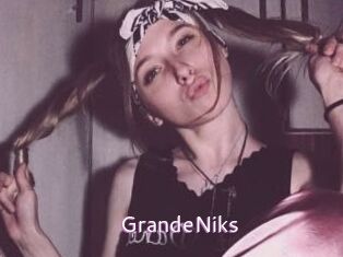 GrandeNiks