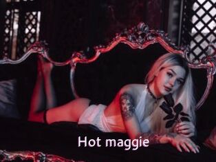 Hot_maggie