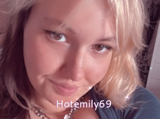 Hotemily69
