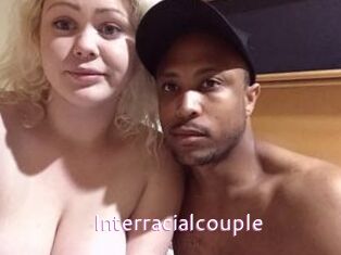 Interracial_couple_