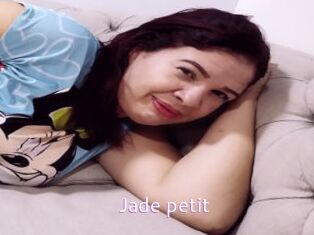 Jade_petit