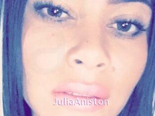 Julia_Aniston