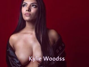 Kylie_Woodss
