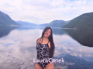 LauraCanek Just Amateurs