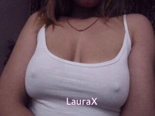 LauraX