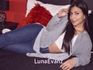 LunaEvanz Just Amateurs