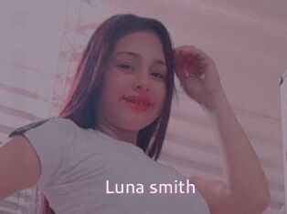 Luna_smith