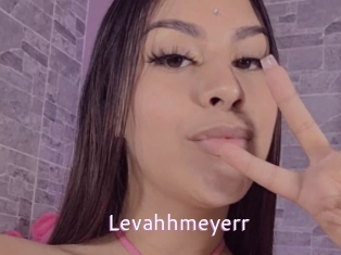 levahhmeyerr Just Amateurs