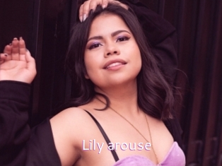 Lily_arouse