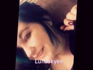 Lunaskyee