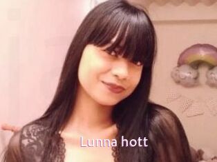 Lunna_hott