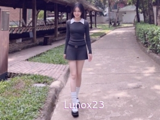 Lunox23