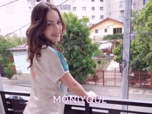 MONIYQUE