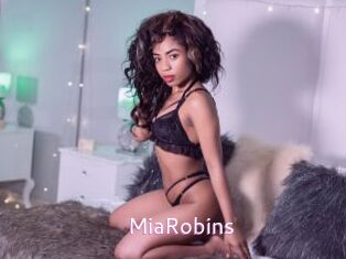 MiaRobins