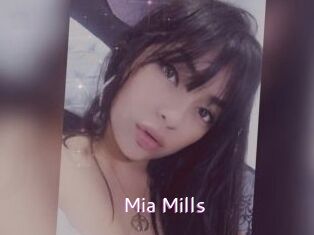 Mia_Mills
