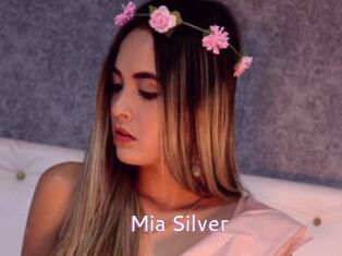 Mia_Silver