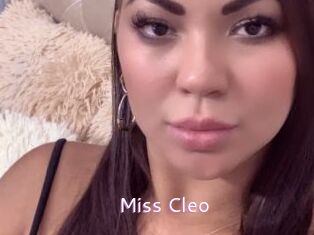 Miss_Cleo