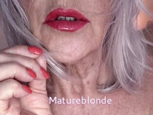 Matureblonde