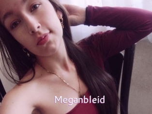 Meganbleid