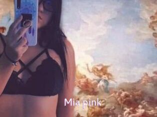 Mia_pink