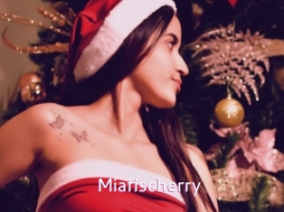 miafischerry Just Amateurs
