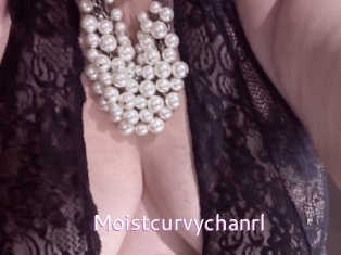 Moistcurvychanrl