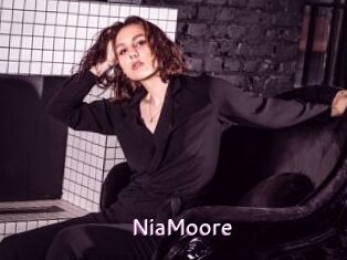 NiaMoore