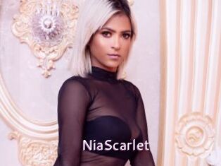 NiaScarlet Just Amateurs