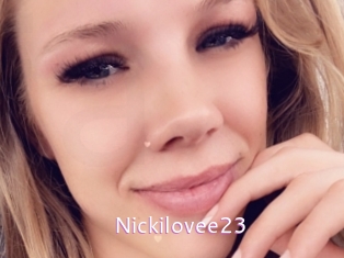 Nickilovee23