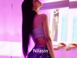 Niiasin