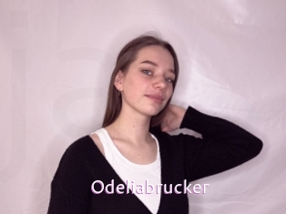 odeliabrucker Just Amateurs