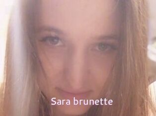 Sara_brunette