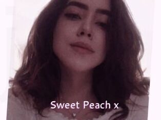 Sweet_Peach_x Just Amateurs