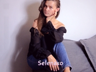 Selenaxo