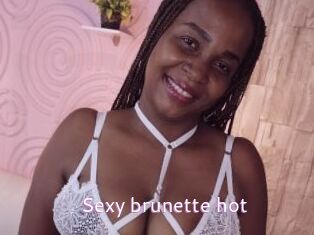 Sexy_brunette_hot