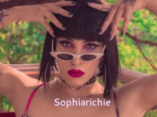 sophiarichie Just Amateurs